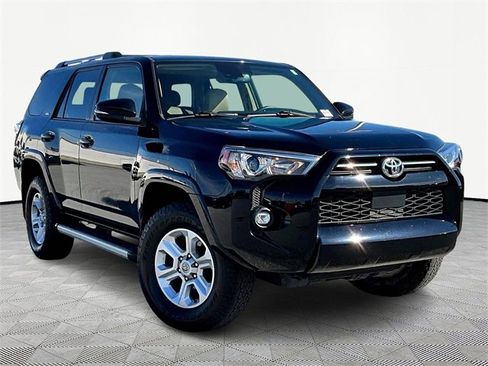 Used 2022 Toyota 4Runner SR5 Premium image 1