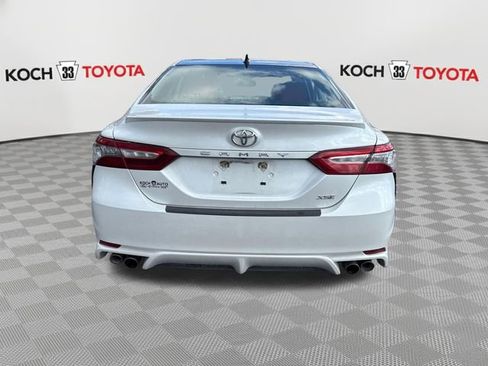 Used 2019 Toyota Camry XSE image 7