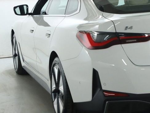 Used 2025 BMW i4 xDrive40i w/ Parking Assistance Package image 42