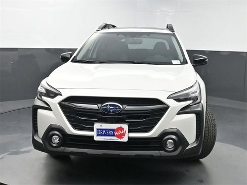 Used 2024 Subaru Outback Onyx Edition image 38