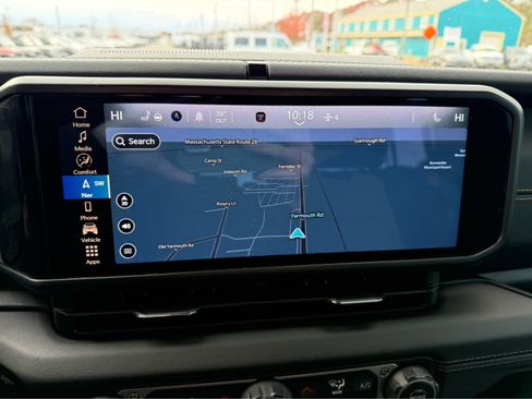 Used 2024 Jeep Wrangler Sahara w/ Technology Group image 19