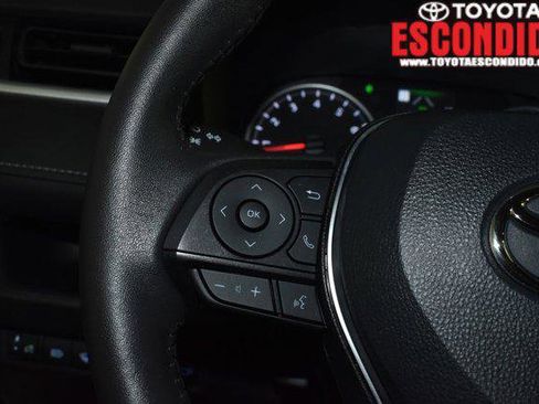 Certified 2022 Toyota RAV4 XLE w/ Convenience Package image 20