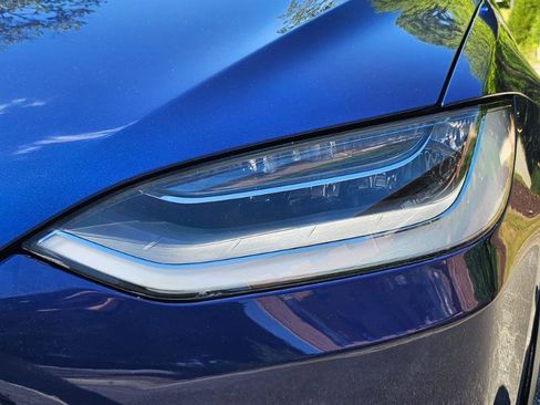 Used 2023 Tesla Model X image 24