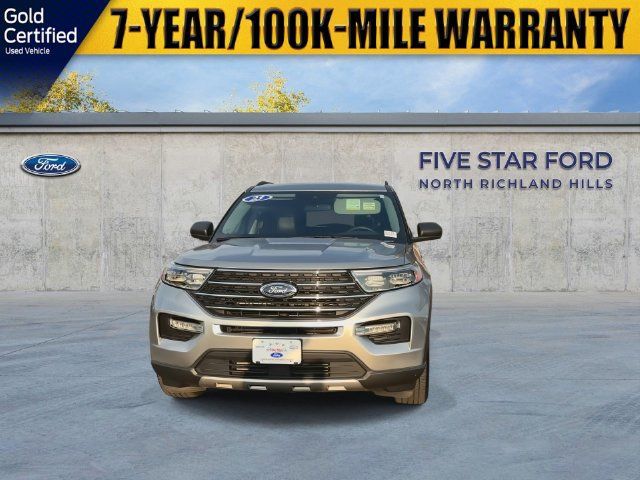 Used 2023 Ford Explorer XLT w/ Equipment Group 202A RWD image 4