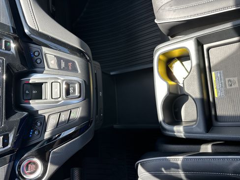 Used 2023 Honda Odyssey Elite image 27