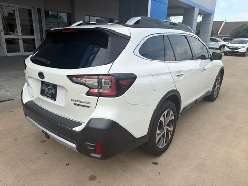 Used 2021 Subaru Outback Touring XT AWD/4WD image 7