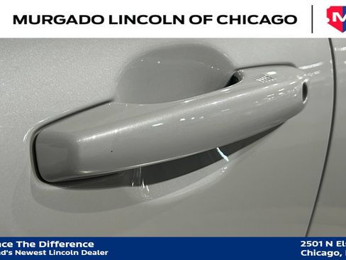 Used 2024 Lincoln Corsair AWD w/ Equipment Group 101A image 20