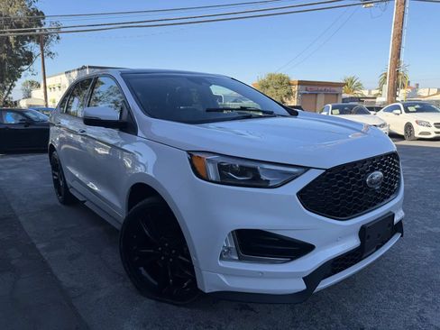 Used 2020 Ford Edge ST w/ Equipment Group 401A AWD/4WD image 3