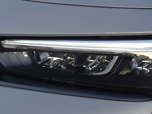 Used 2025 Honda Civic Sport image 18