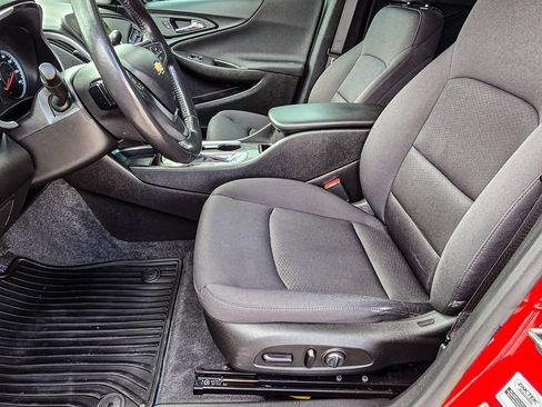 Used 2021 Chevrolet Malibu RS FWD image 15