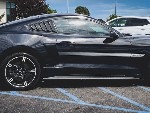 Used 2019 Ford Mustang GT Premium w/ California Special Package RWD image 29