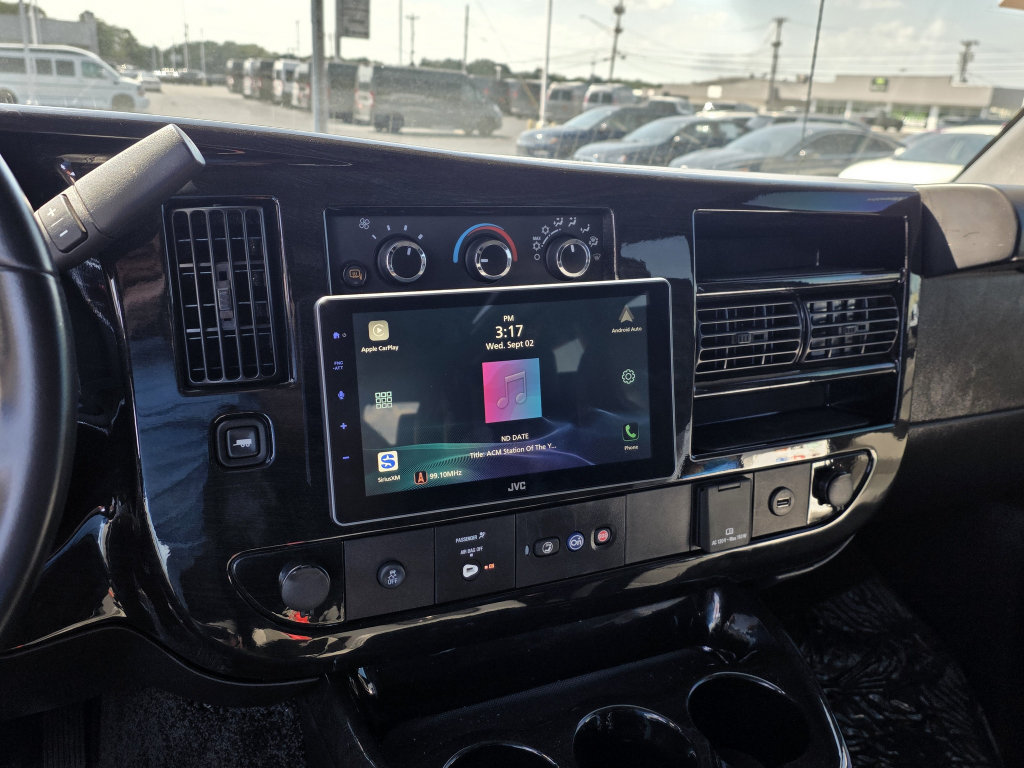 Used 2023 GMC Savana 2500 Extended RWD image 44