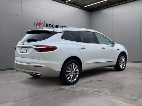 Used 2019 Buick Enclave Essence w/ Experience Buick Package AWD/4WD image 5