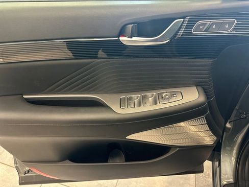 Used 2024 Hyundai Palisade Calligraphy AWD/4WD image 18