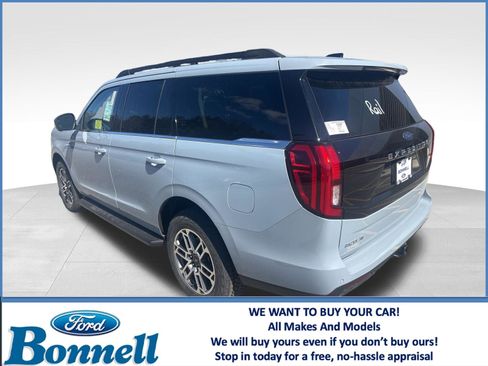 New 2026 Ford Expedition Active AWD/4WD image 3