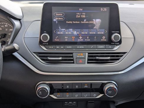 Certified 2025 Nissan Altima 2.5 S image 13