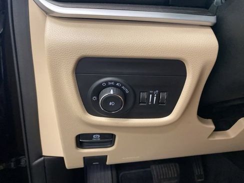 Used 2021 Jeep Grand Cherokee L Limited image 20