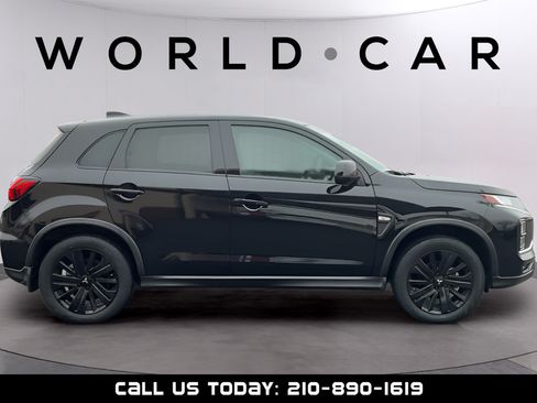 Used 2023 Mitsubishi Outlander Sport LE AWD/4WD image 2