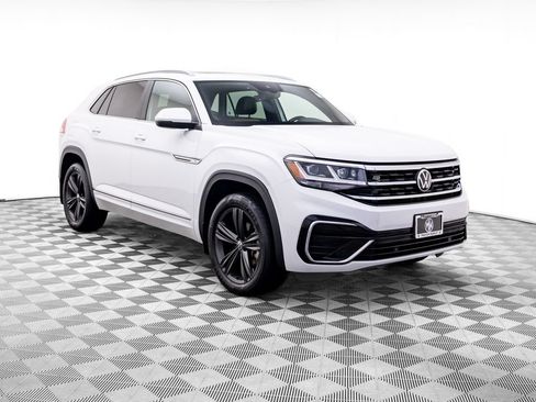 Used 2022 Volkswagen Atlas Cross Sport SEL R-Line AWD/4WD image 9
