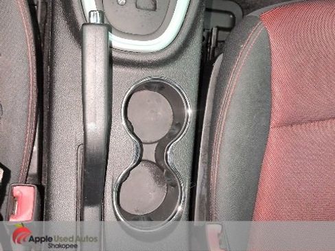 Used 2011 Dodge Avenger Heat image 19