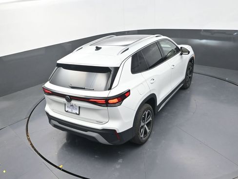 New 2026 Volkswagen Tiguan SE AWD/4WD image 19