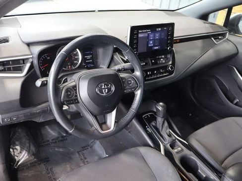 Used 2020 Toyota Corolla SE FWD image 28