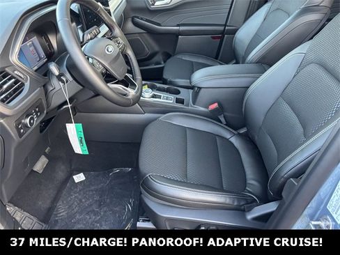 New 2026 Ford Escape SE image 23