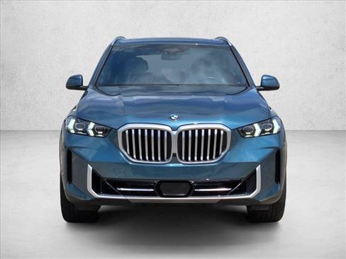 Used 2025 BMW X5 sDrive40i RWD image 2