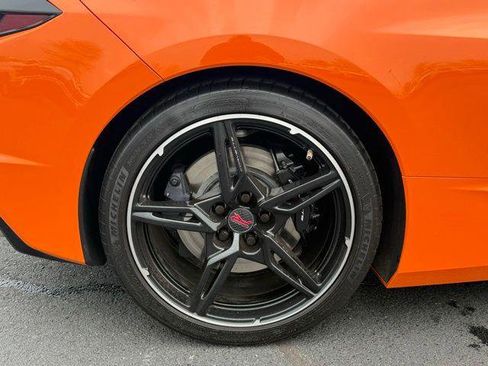 Used 2022 Chevrolet Corvette Stingray Premium Conv w/ Z51 Performance Package image 16