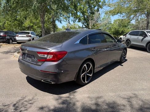 Used 2020 Honda Accord Sport image 6