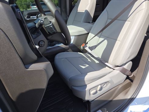 New 2026 GMC Sierra 1500 SLT w/ SLT Premium Plus Package AWD/4WD image 27