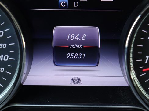 Used 2018 Mercedes-Benz E 300 image 27