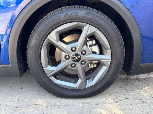 Used 2025 Kia K4 FWD image 29