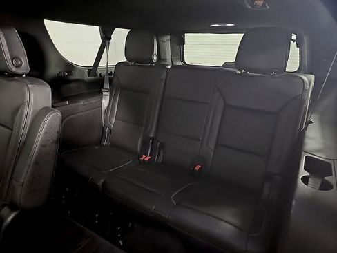 Used 2023 GMC Yukon XL Denali w/ Denali Reserve Package AWD/4WD image 11