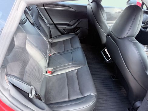 Used 2022 Tesla Model S image 42