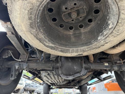 Used 2004 Ford F150 XLT AWD/4WD image 16