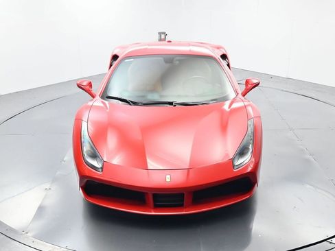 Used 2018 Ferrari 488 GTB RWD image 44