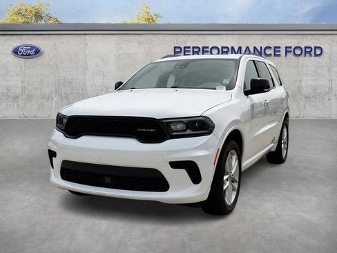 Used 2024 Dodge Durango GT AWD/4WD image 2