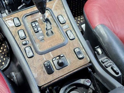 Used 2002 Mercedes-Benz E 55 AMG Sedan image 19