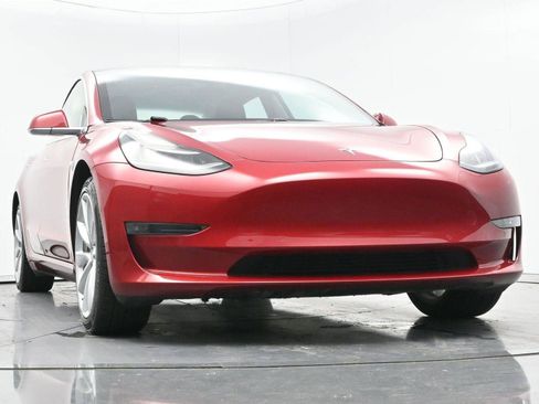 Used 2018 Tesla Model 3 Long Range image 39