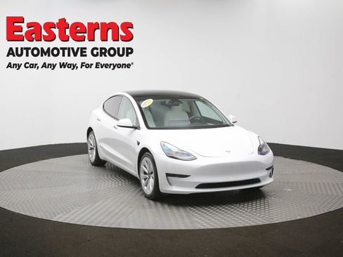 Used 2023 Tesla Model 3 Standard Range RWD image 45