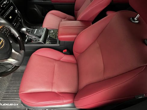 Certified 2023 Lexus GX 460 Premium w/ Premium Package AWD/4WD image 16