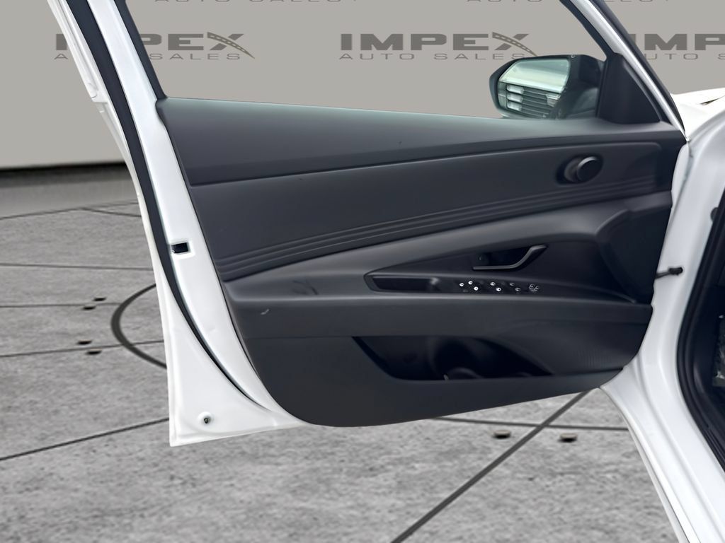 Used 2026 Hyundai Elantra Sport FWD image 20
