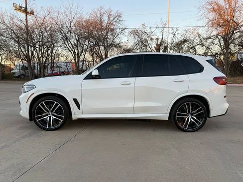 Used 2020 BMW X5 M50i w/ Executive Package image 3