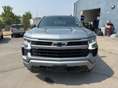 Used 2025 Chevrolet Silverado 1500 RST AWD/4WD image 2