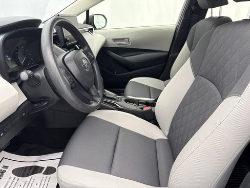 Used 2023 Toyota Corolla LE FWD image 18
