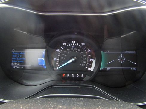 Used 2020 Ford Fusion Titanium AWD/4WD image 16