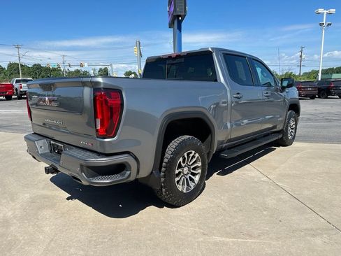 Used 2020 GMC Sierra 1500 AT4 w/ AT4 Premium Package AWD/4WD image 5
