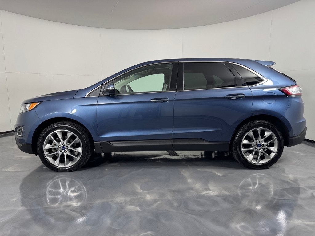 Used 2018 Ford Edge Titanium w/ Equipment Group 302A FWD image 8