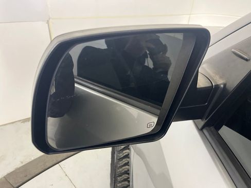 Used 2016 Toyota Tundra SR5 image 37